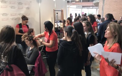 Expojove obre les portes enmig de la polèmica de l’exèrcit